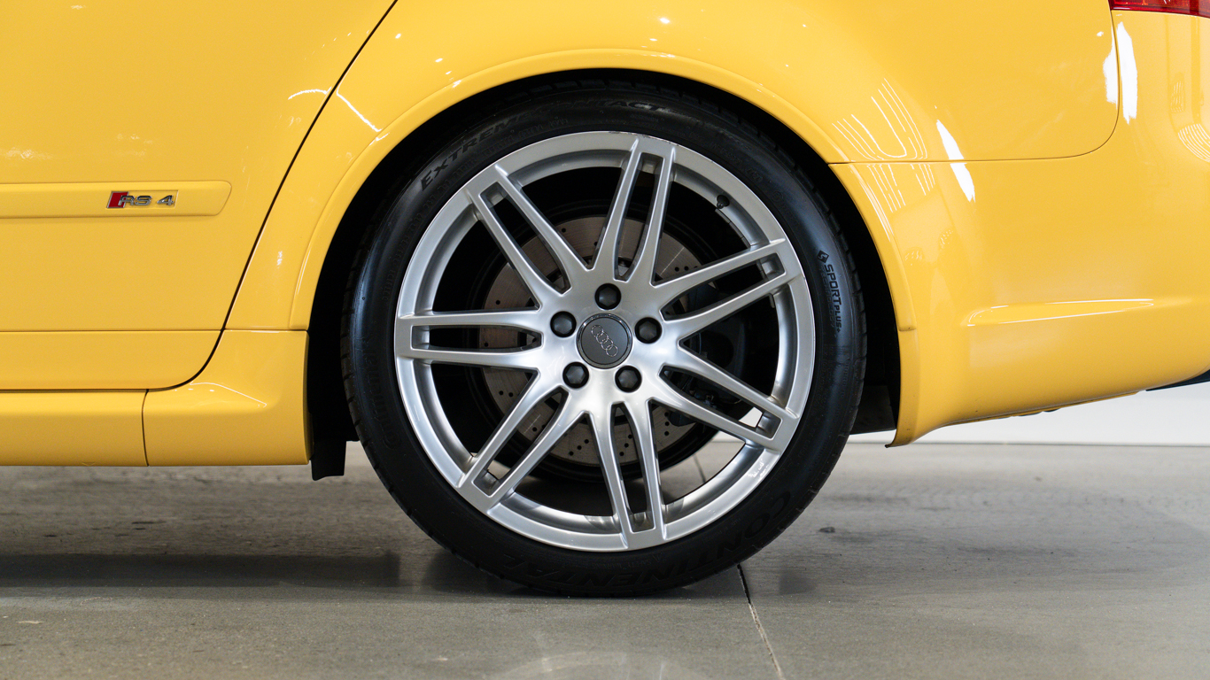 2008 Audi RS4 Avant 4