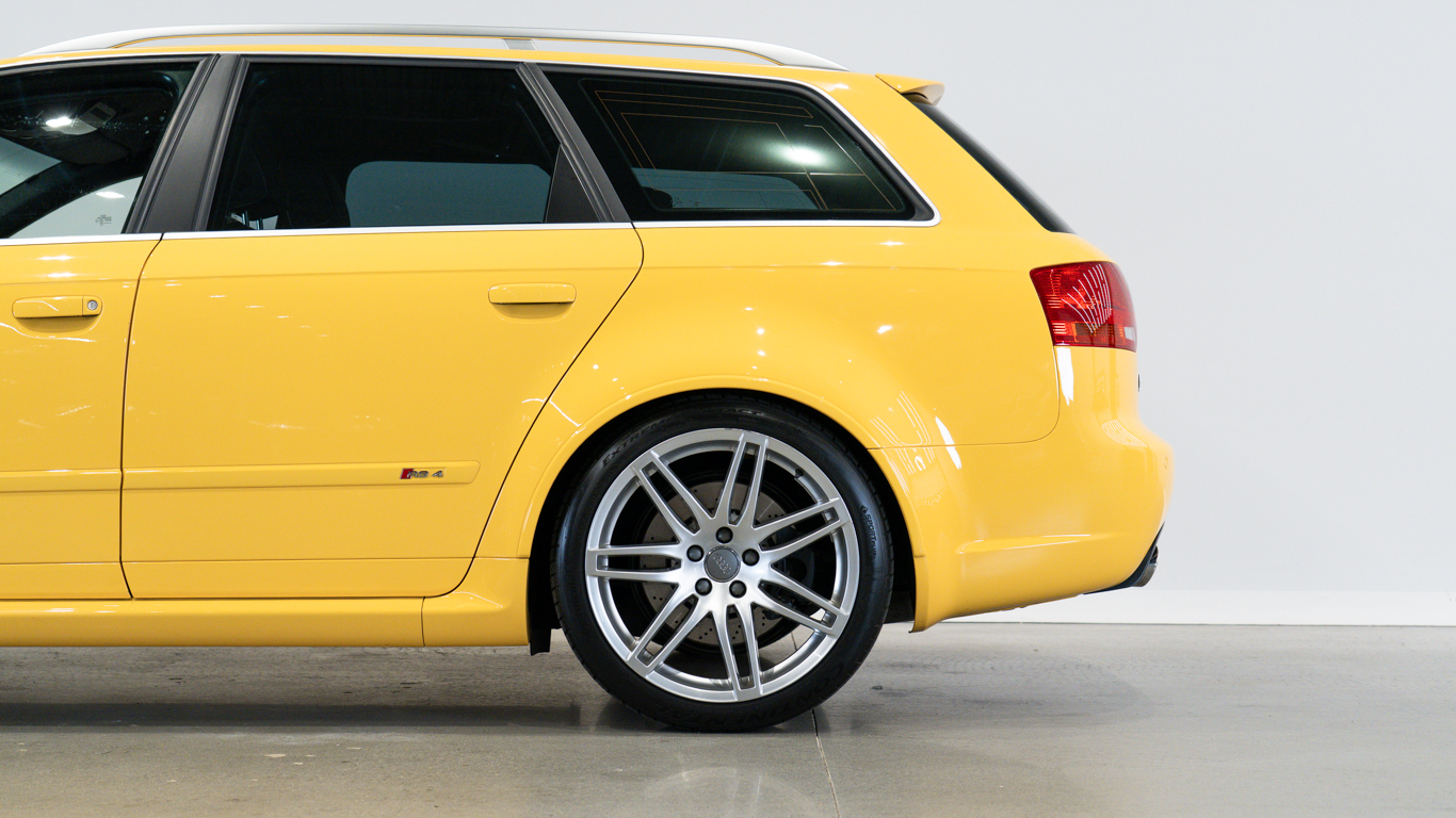 2008 Audi RS4 Avant 5