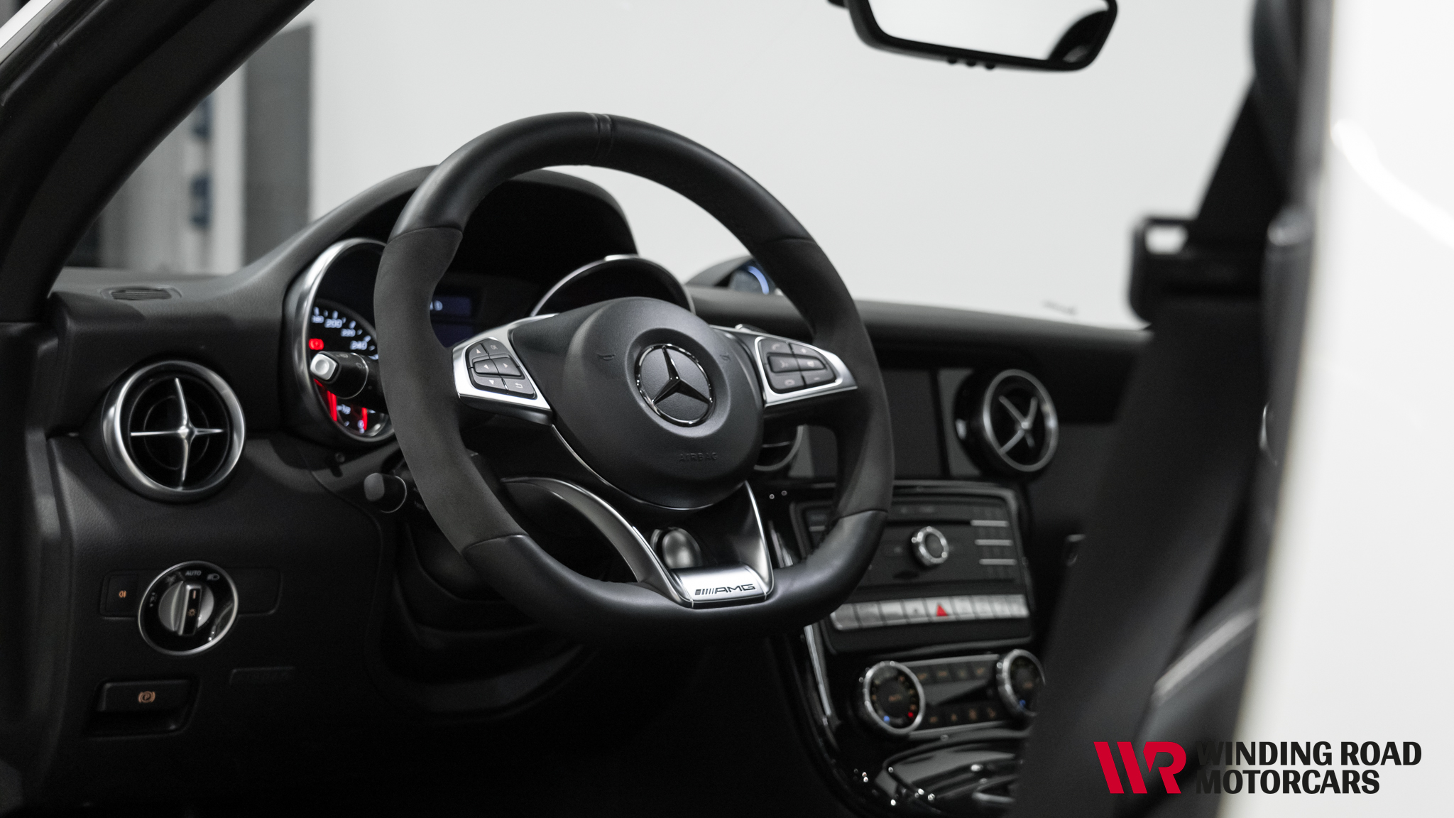 2018 Mercedes-Benz SLC43 AMG 20