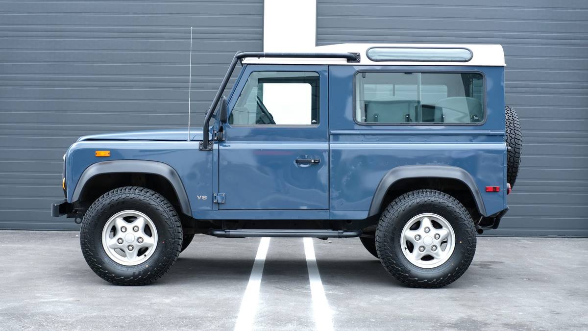 1997 Land Rover Defender 90 NAS 2