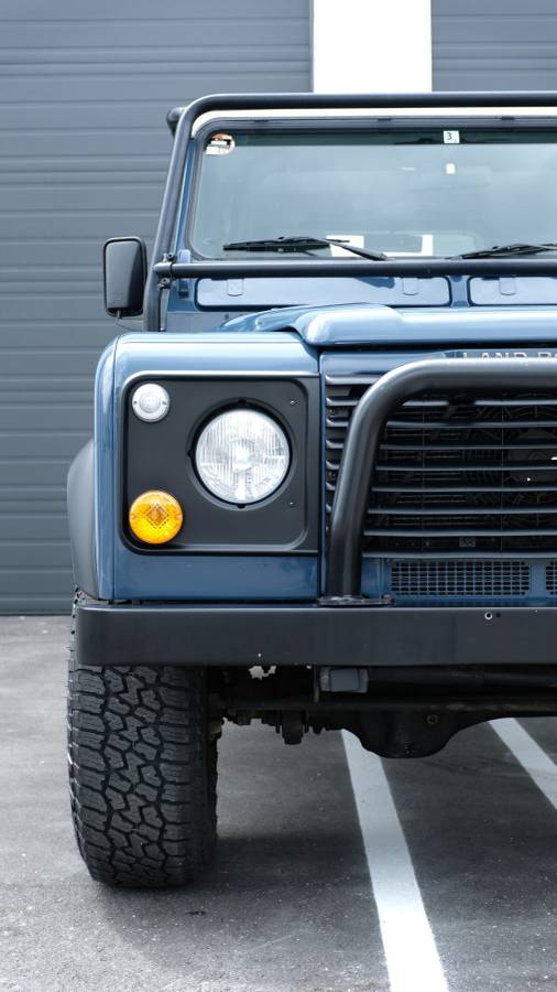 1997 Land Rover Defender 90 NAS 3