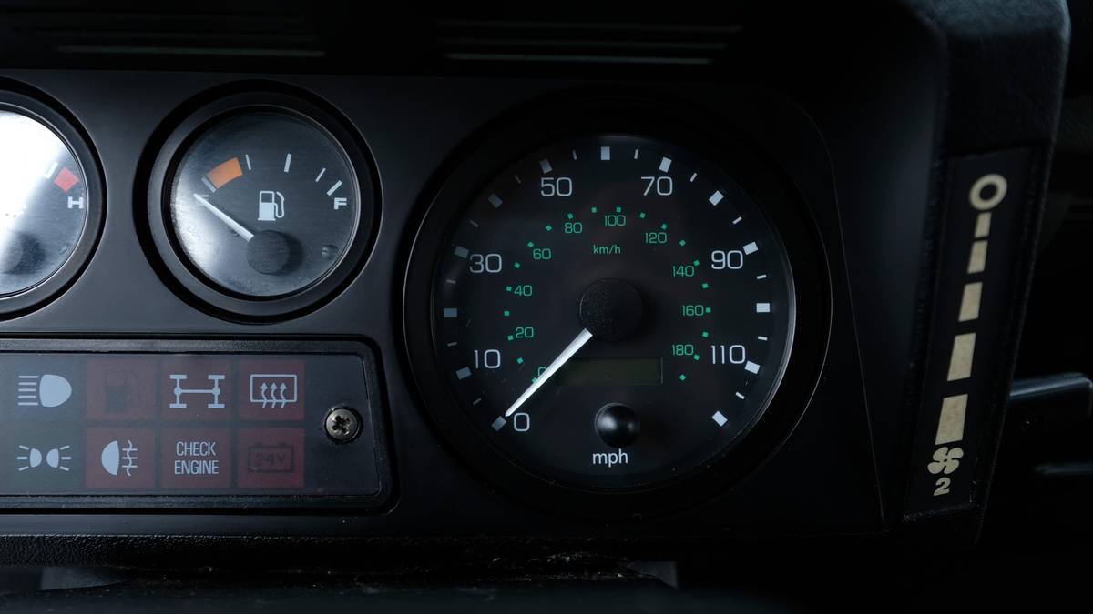 1997 Land Rover Defender 90 NAS 15
