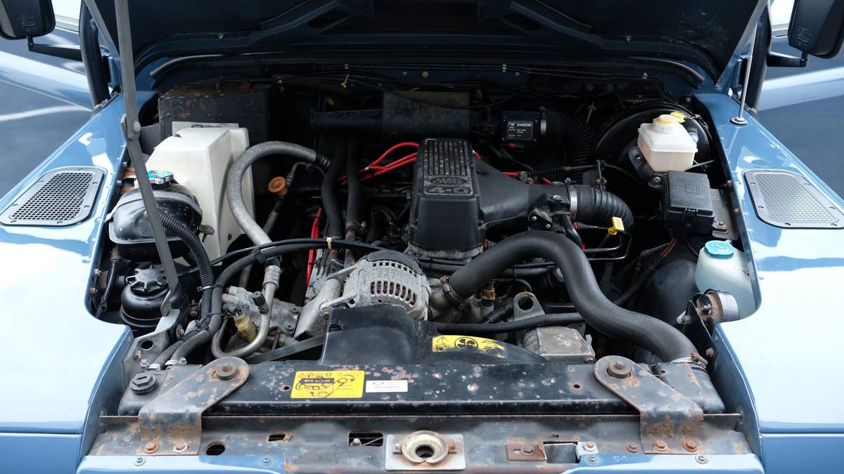 1997 Land Rover Defender 90 NAS 17